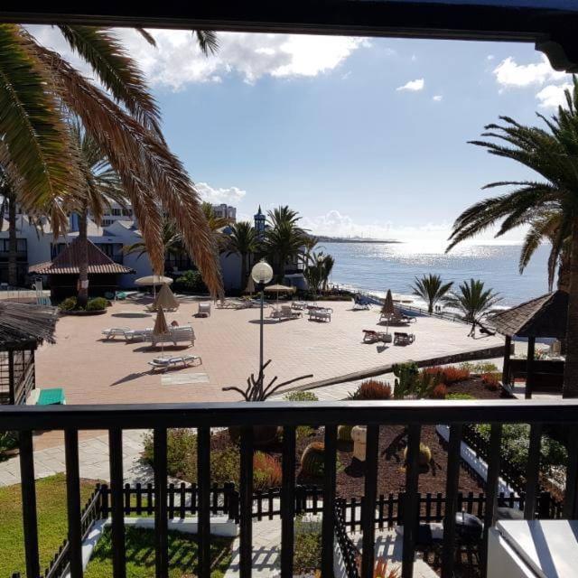 Lidia & Paco Home Two Bedrooms Beachfront Playa Del Aguila  Exteriör bild