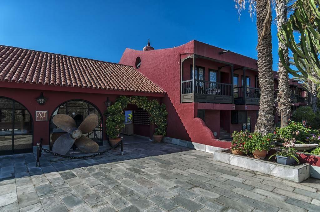 Lidia & Paco Home Two Bedrooms Beachfront Playa Del Aguila  Exteriör bild